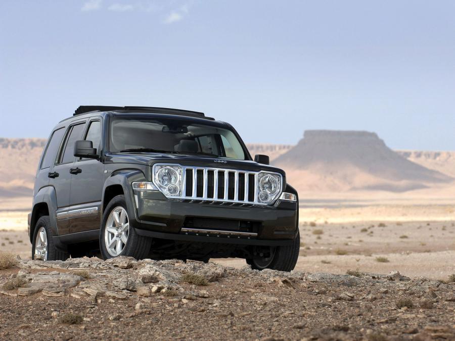 Jeep Cherokee Limited CRD 2007 года  (фото 5 из 30)